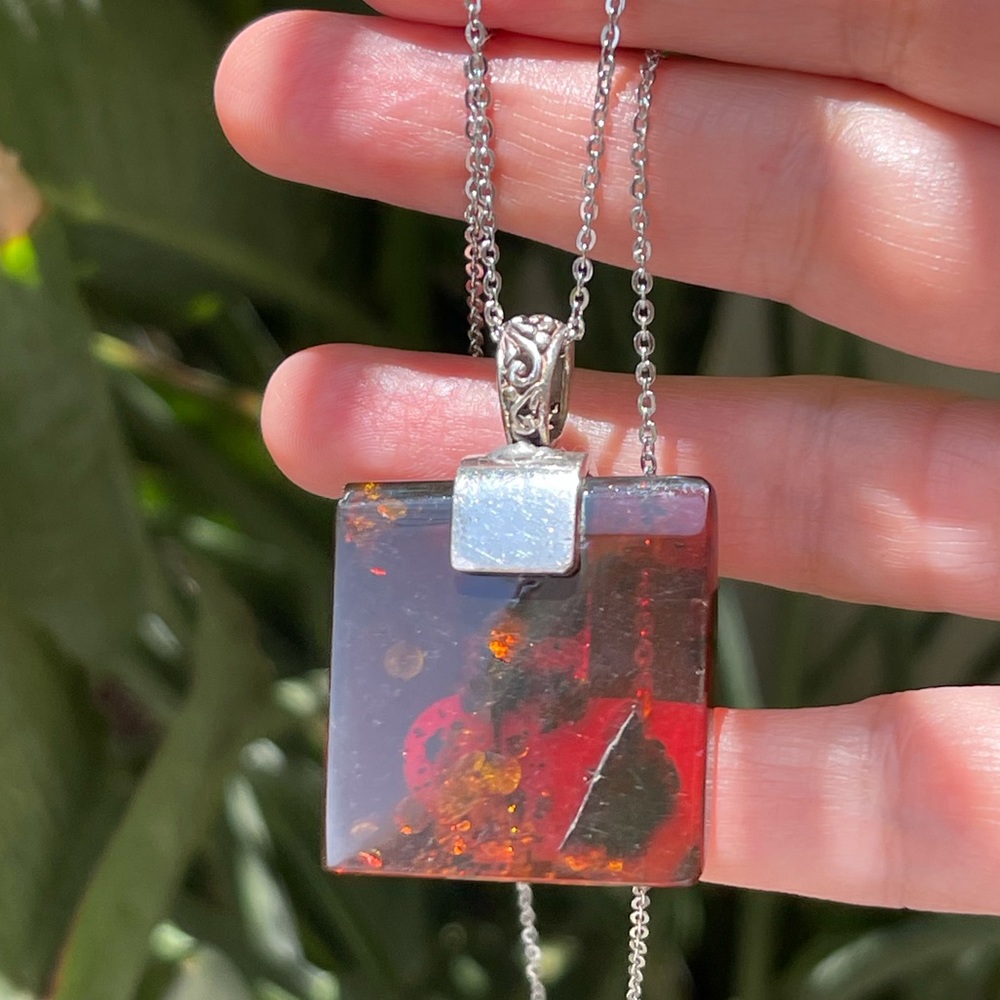 Natural cherry brown amber sterling artisan made pendant - Picture 3 of 16